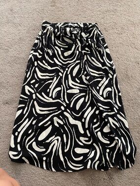 Nine West Black & White Abstract Maxi Skirt